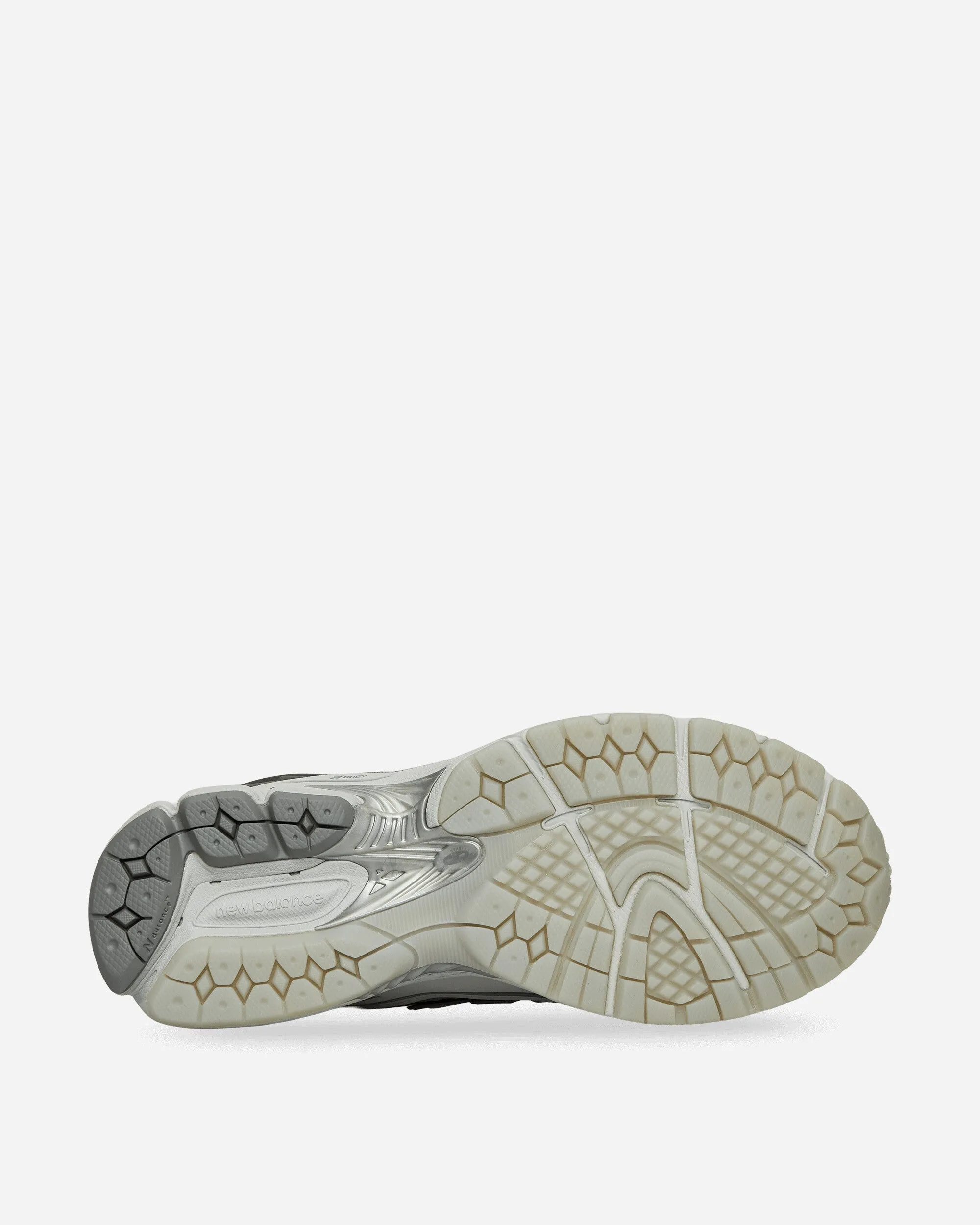 Chaussures de sport 1906R Nouvel An Lunaire Nuage de pluie / Gris portuaire