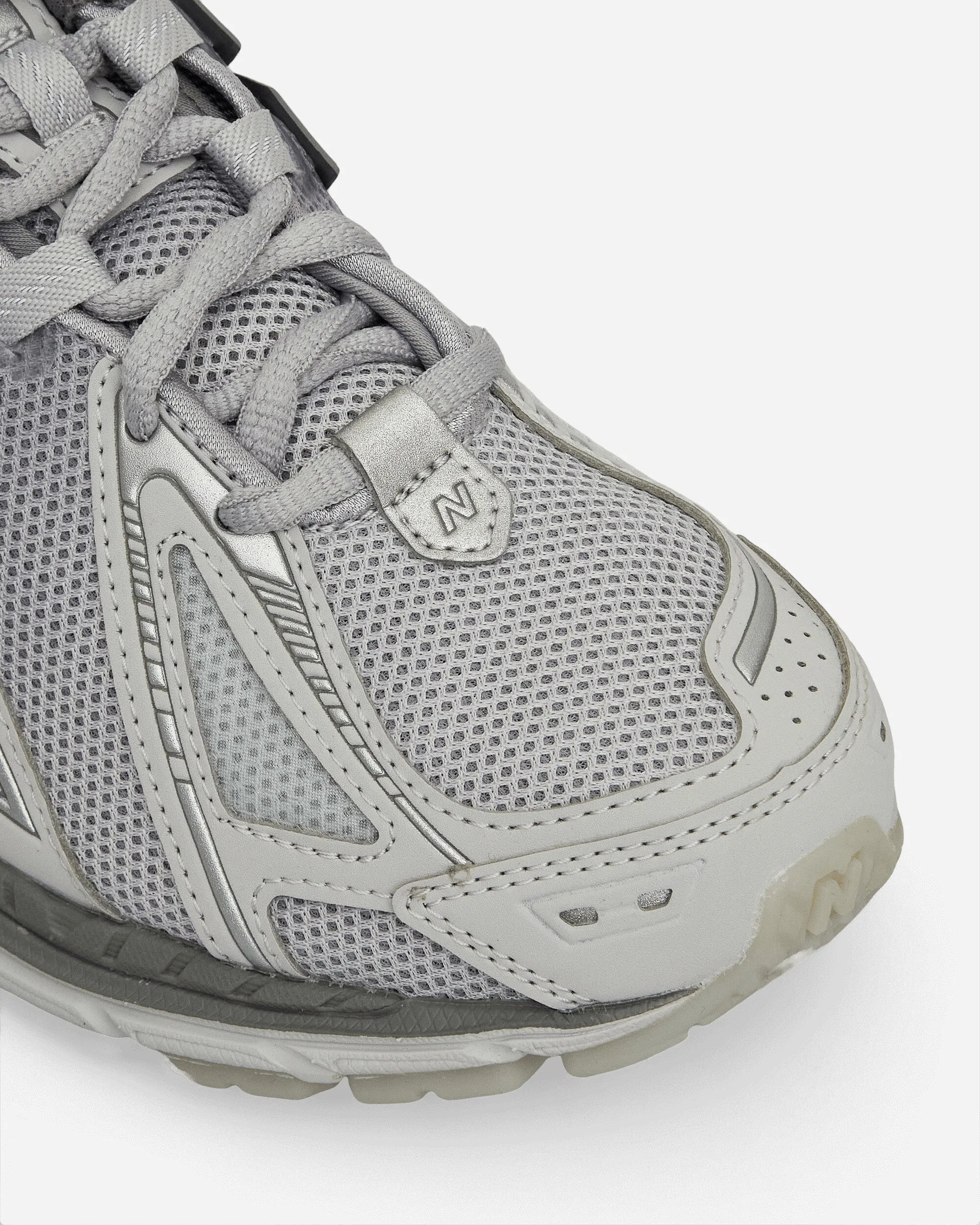 Chaussures de sport 1906R Nouvel An Lunaire Nuage de pluie / Gris portuaire