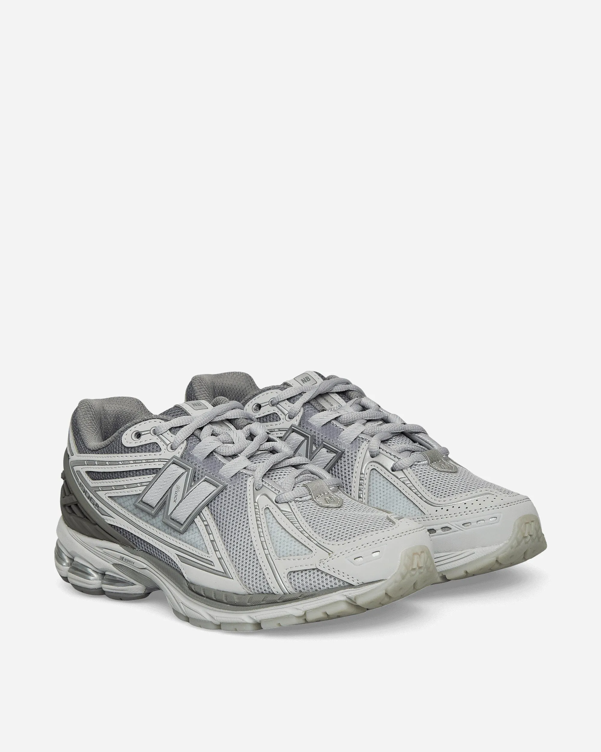 Chaussures de sport 1906R Nouvel An Lunaire Nuage de pluie / Gris portuaire