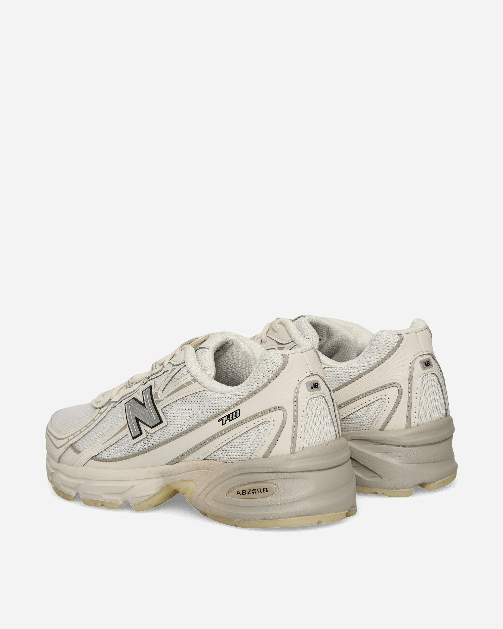 740 Sneakers Moonbeam / Pierre Aride