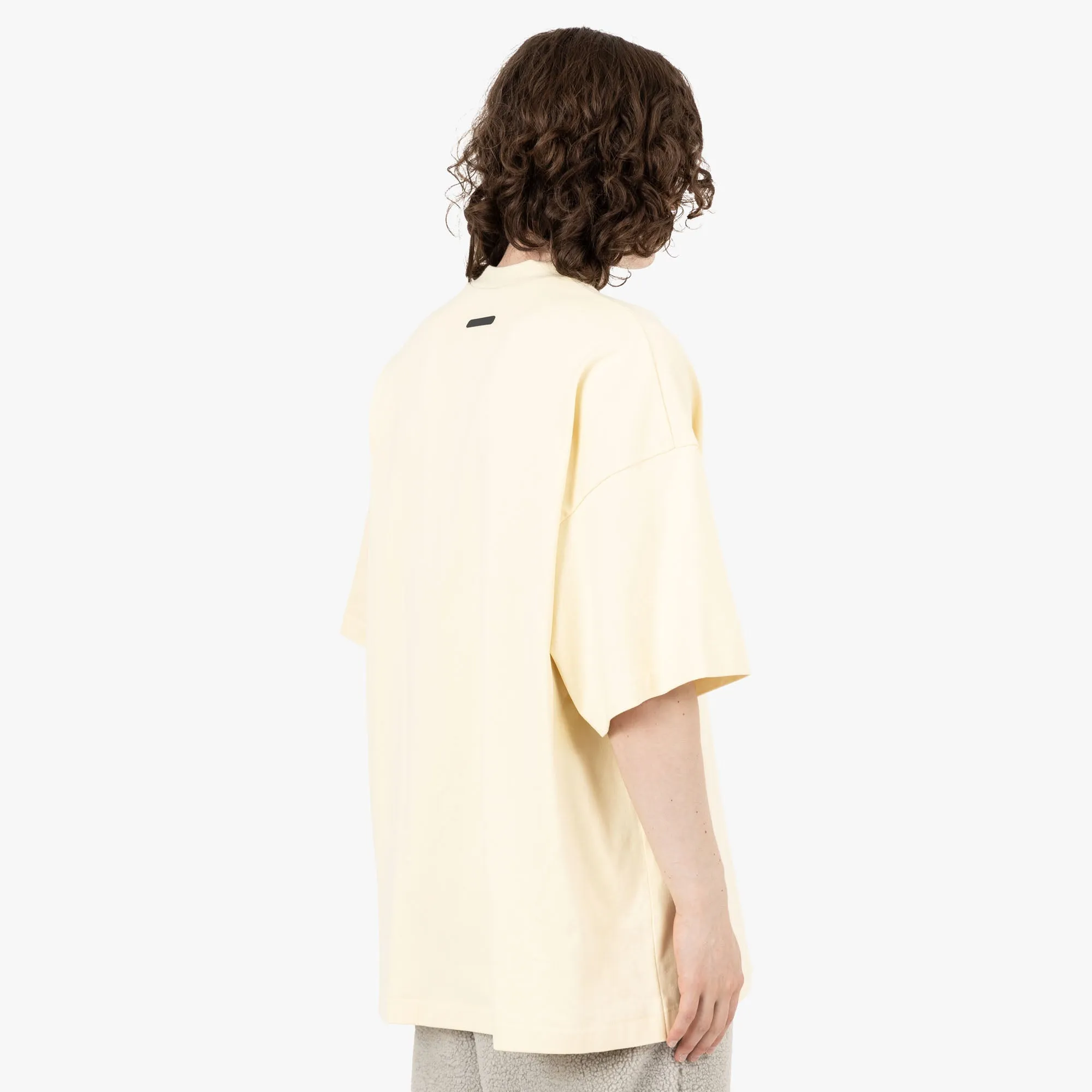 adidas X Fear Of God Athletics T-shirt à col en V Pâle / Jaune