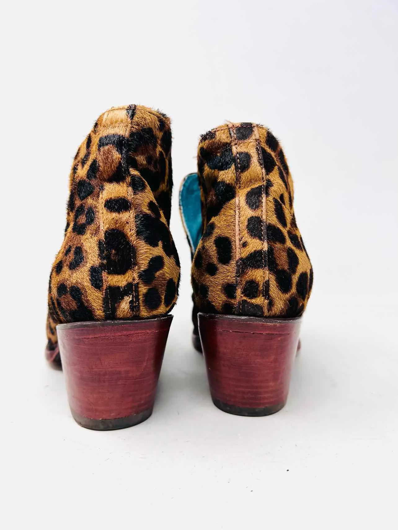 Ariat Taille 8.5 Imprimé animal beige/noir Bottes cheville en cuir brut AS IS