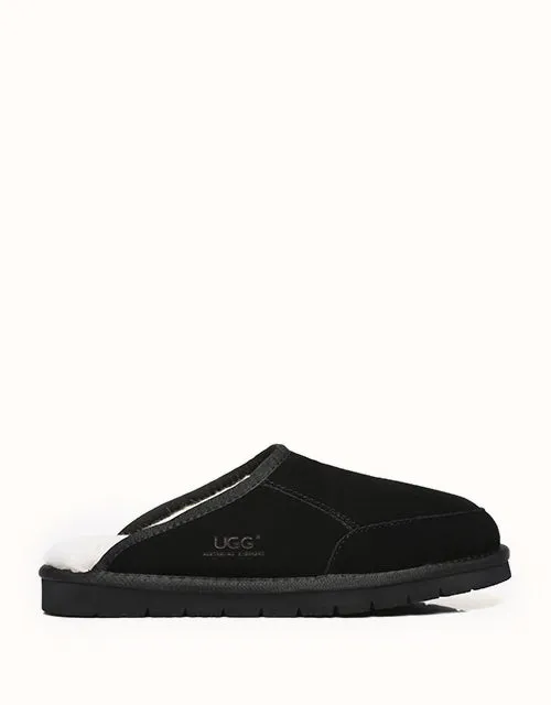 Chaussures UGG® usées Australian Shepherd