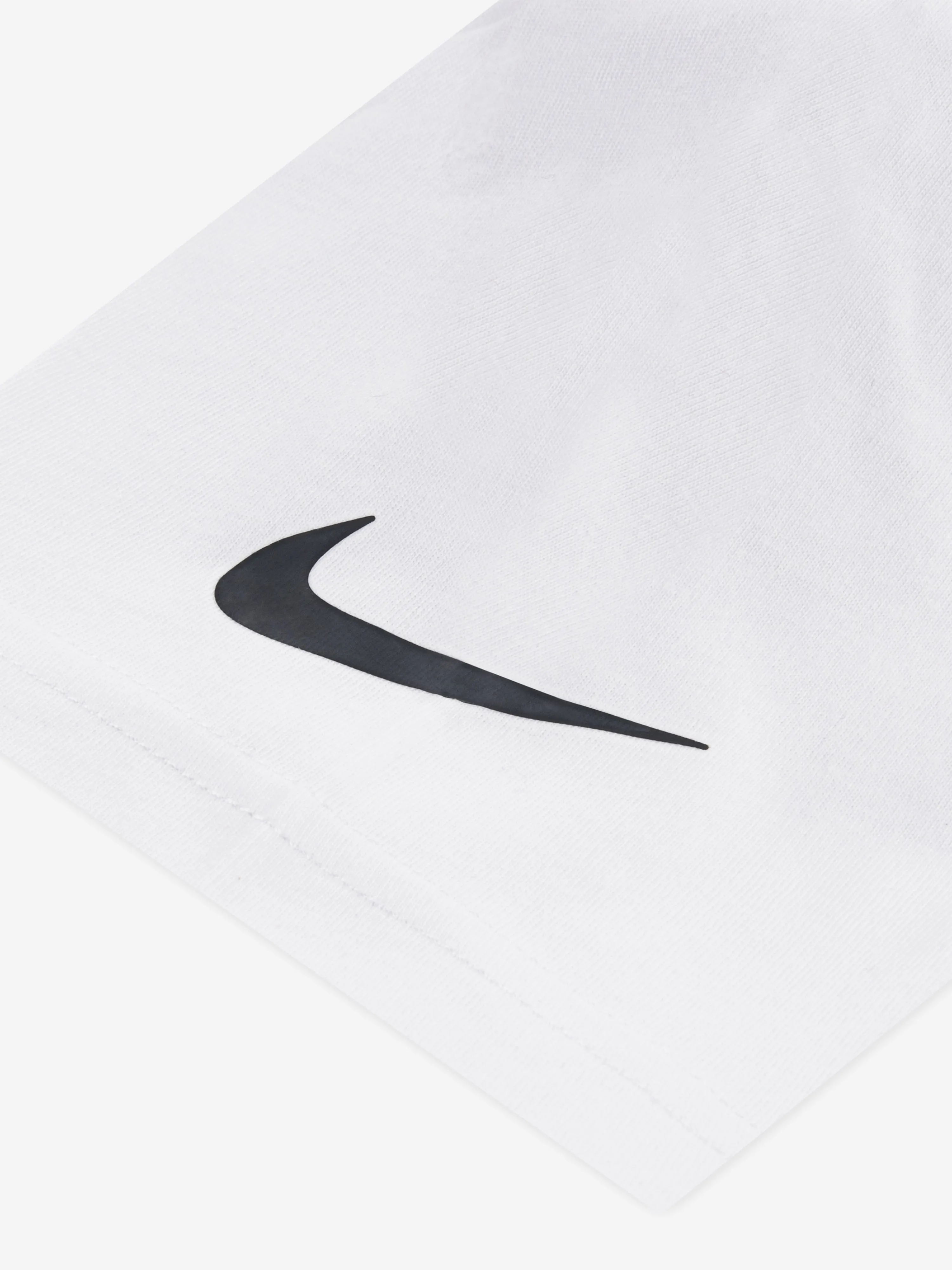 T-shirt Sport pour Garçons avec Swoosh en Blanc