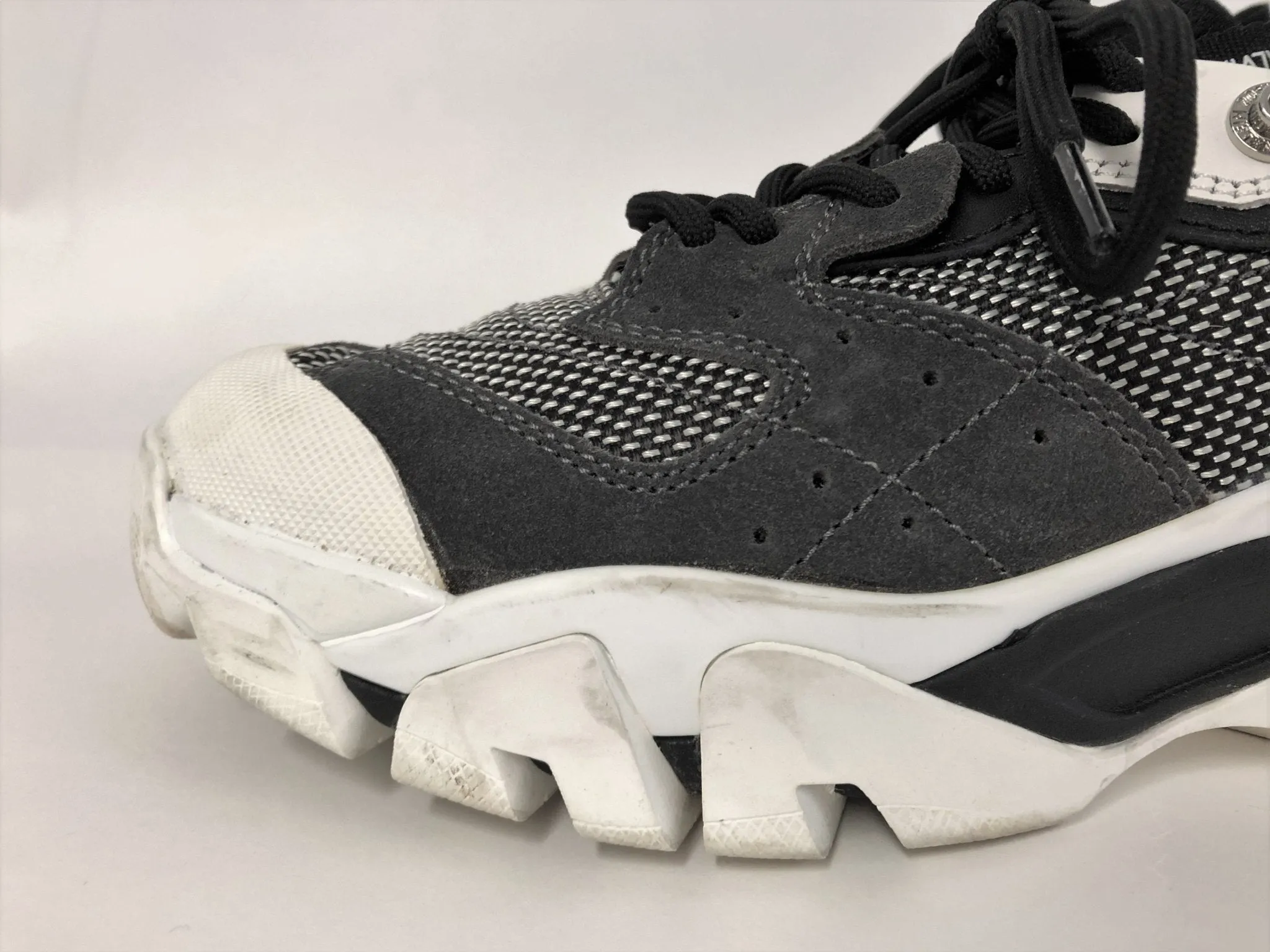 Calvin Klein 205W39NYC Carla Sneakers Carbone/Noir/Blanc Taille 8