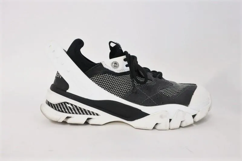 Calvin Klein 205W39NYC Carla Sneakers Carbone/Noir/Blanc Taille 8