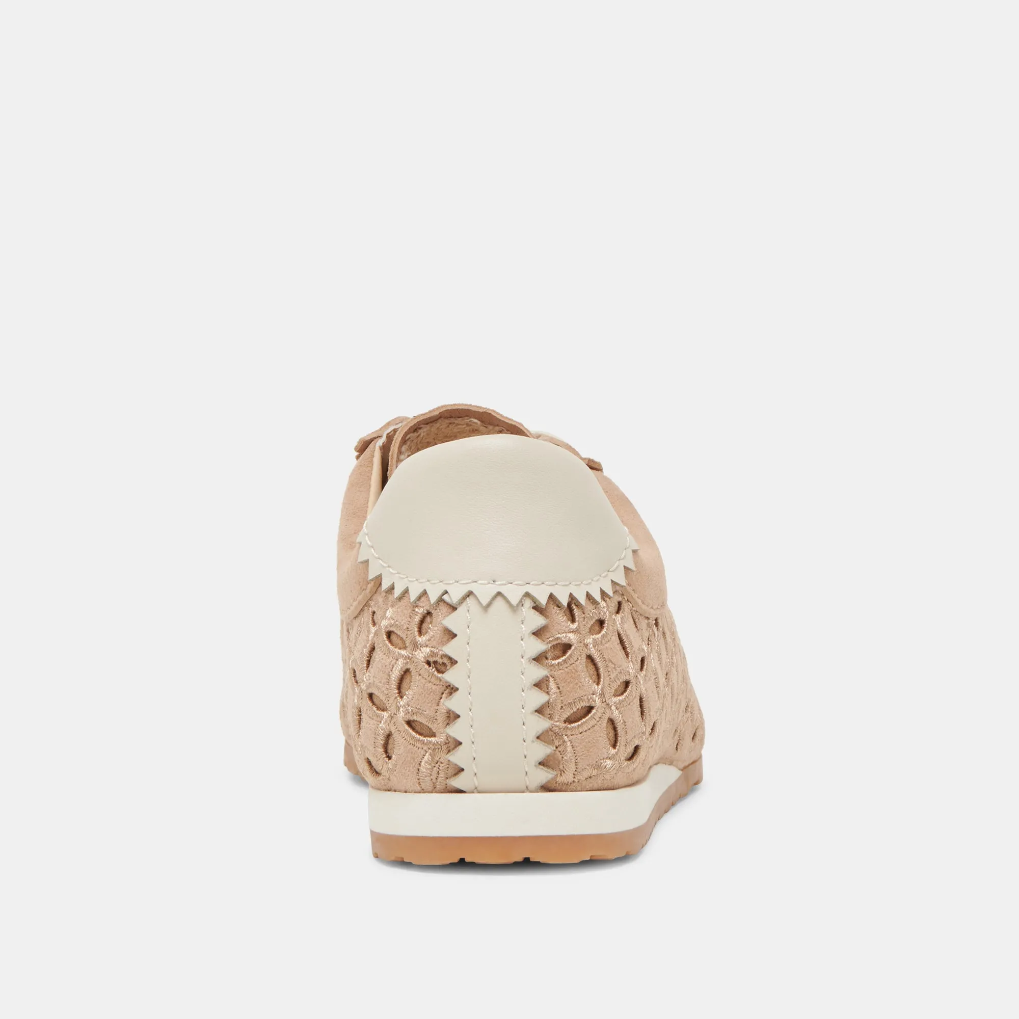DANIE EYELET SNEAKERS PERF Daim Camel