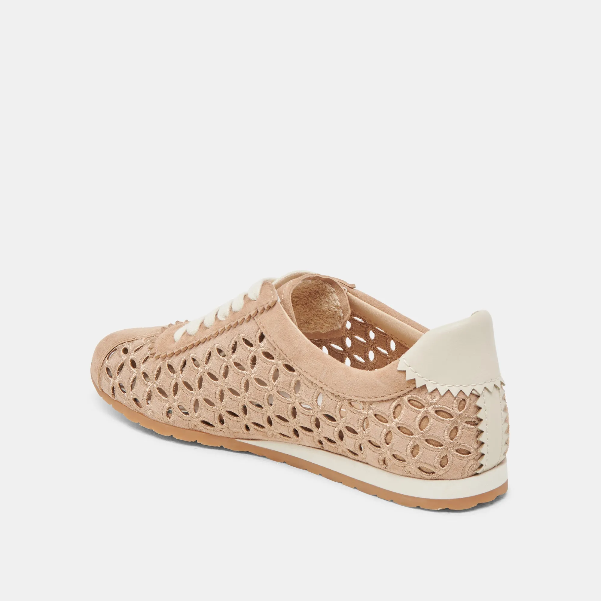 DANIE EYELET SNEAKERS PERF Daim Camel
