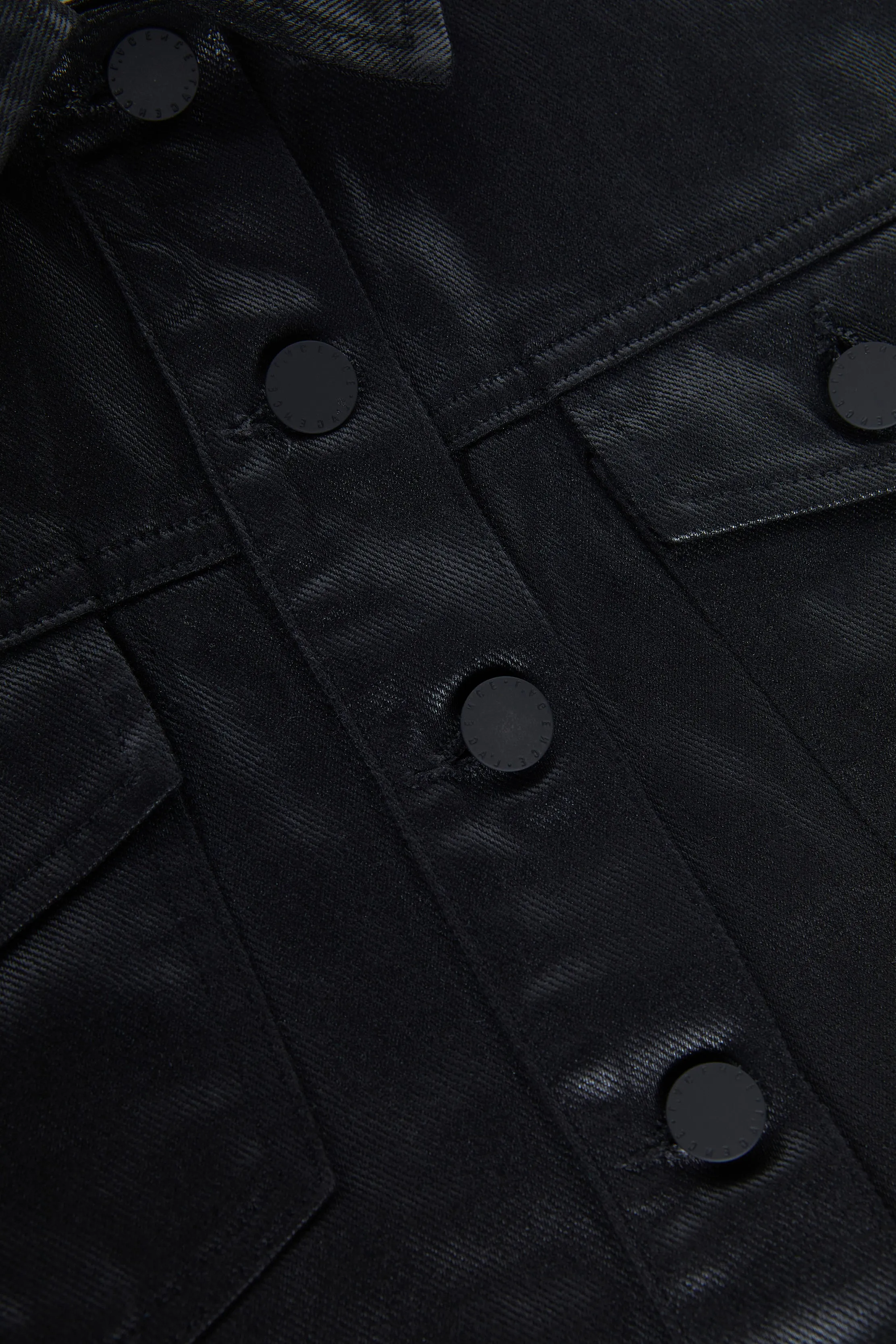 Veste en denim Koda enduite et raccourcie