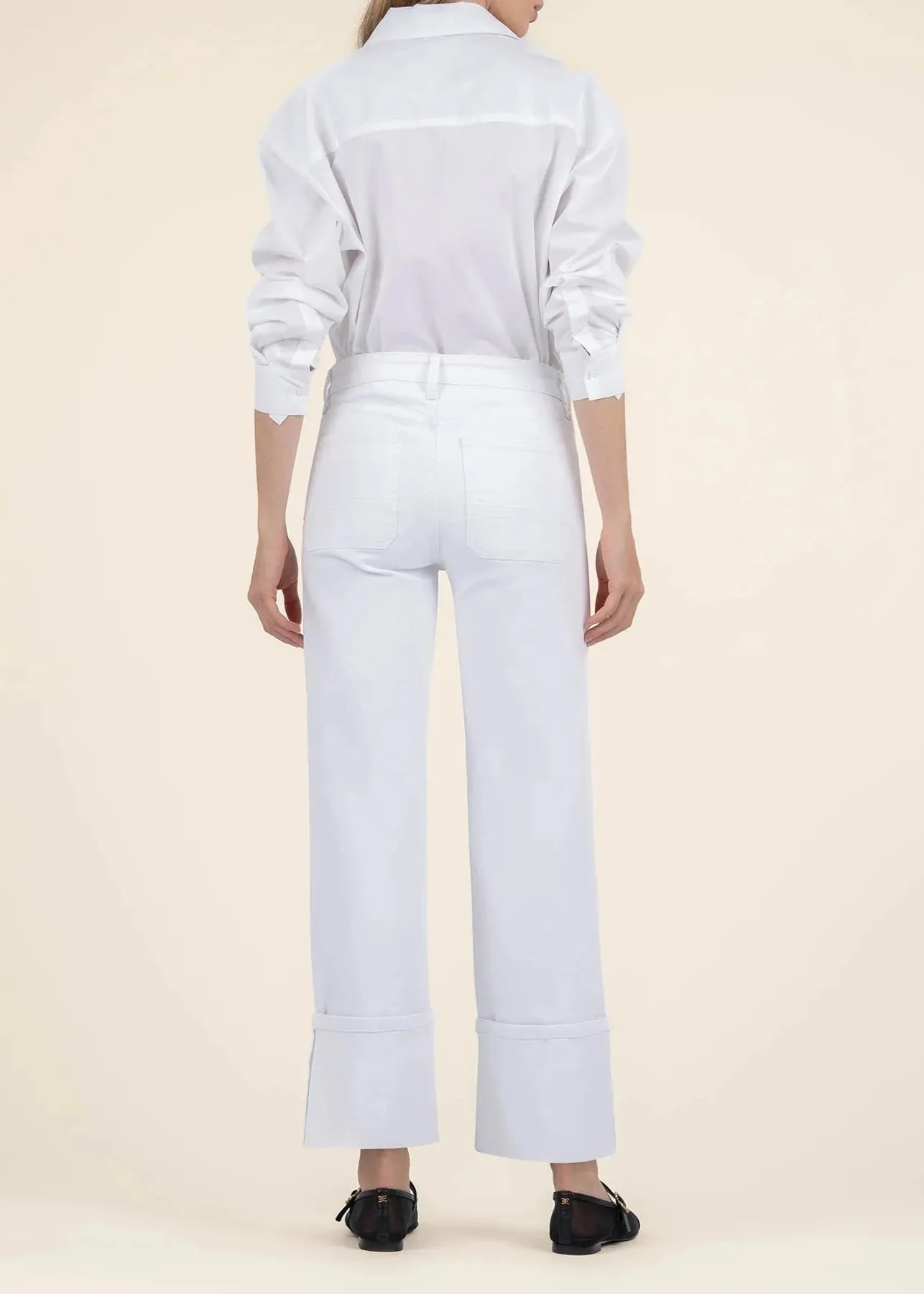Kut From the Kloth Charlotte Jeans à taille haute avec ourlet retroussé et jambes évasées