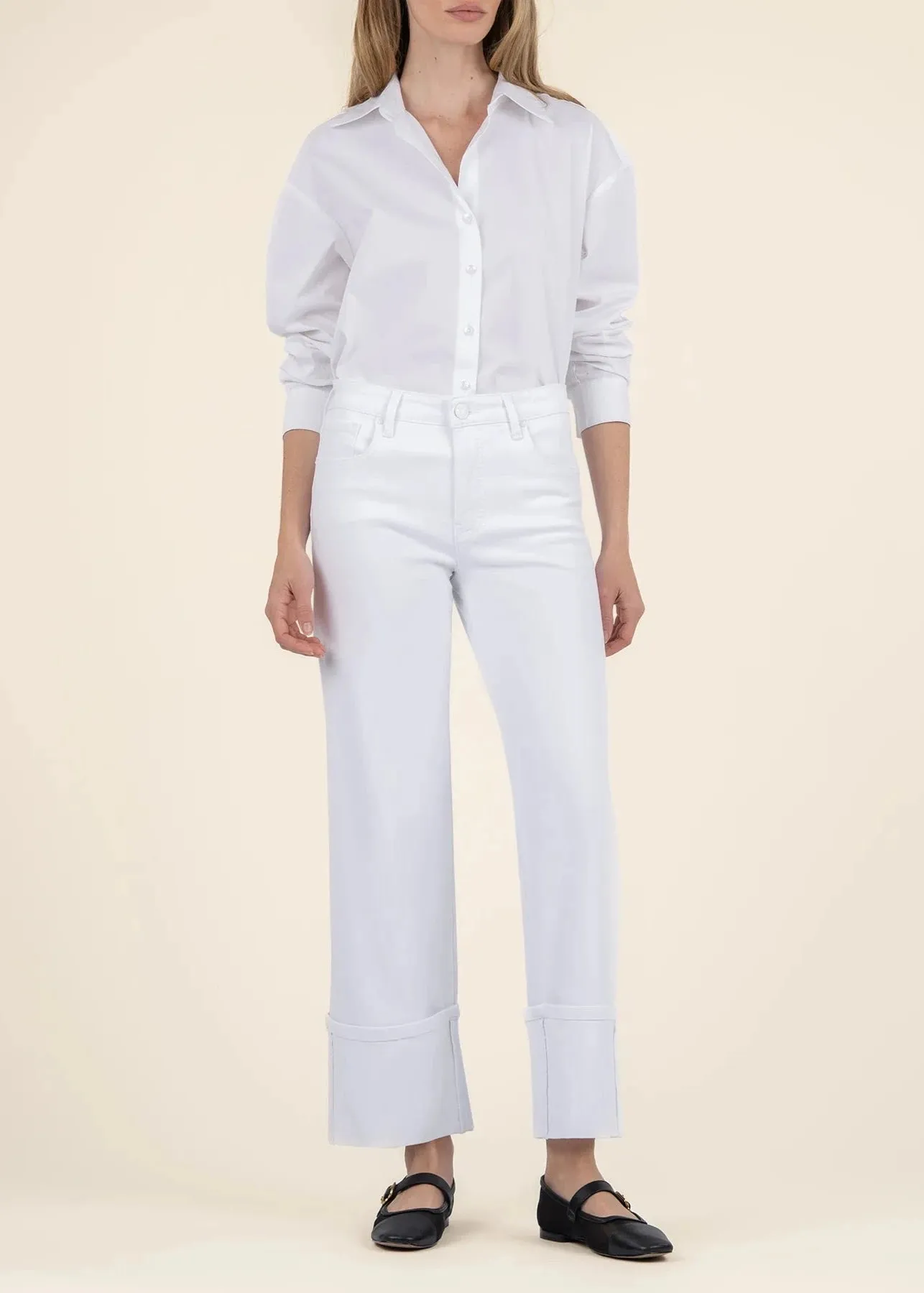 Kut From the Kloth Charlotte Jeans à taille haute avec ourlet retroussé et jambes évasées