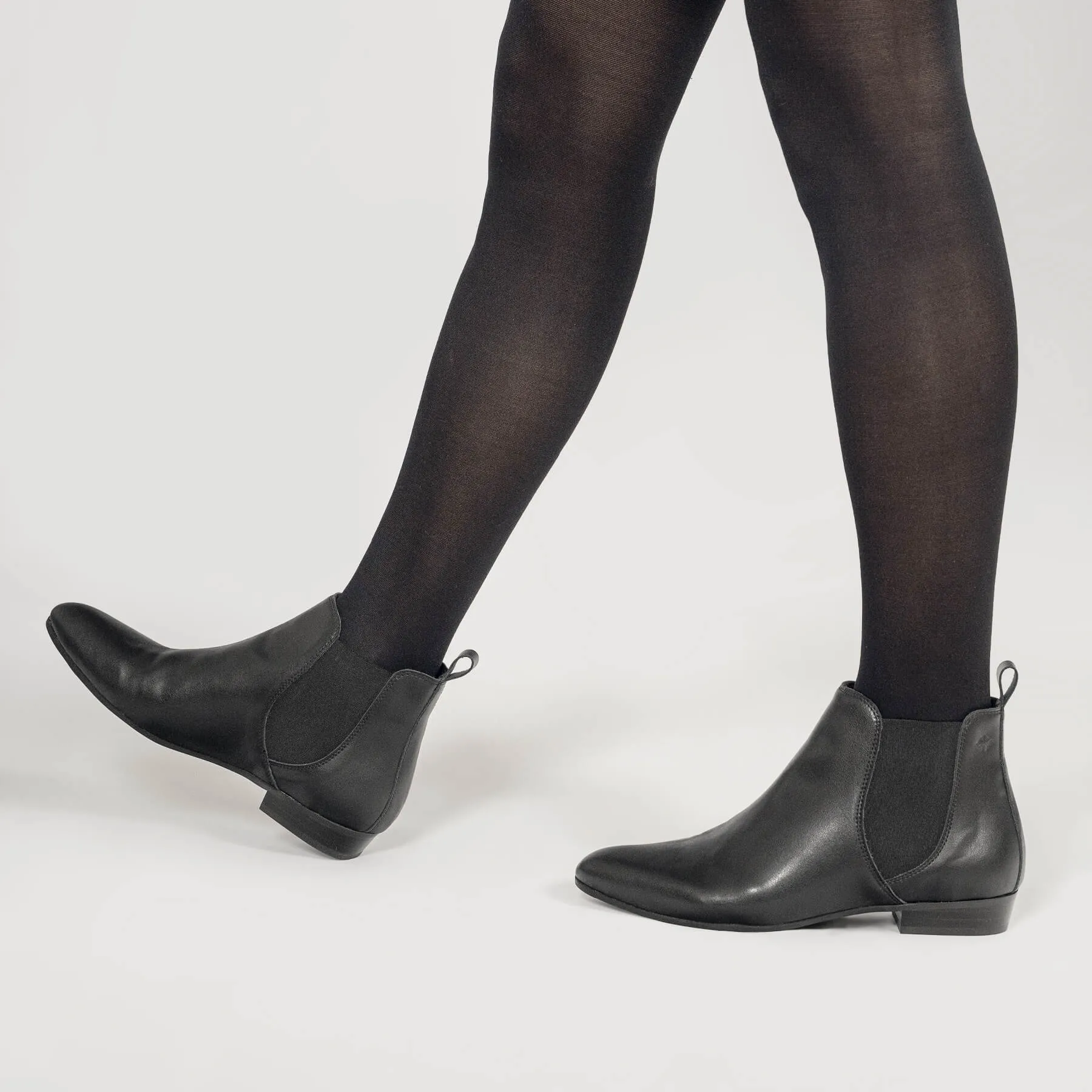 Bottes cheville vegan en similicuir raisin pour femmes Laika | Noir