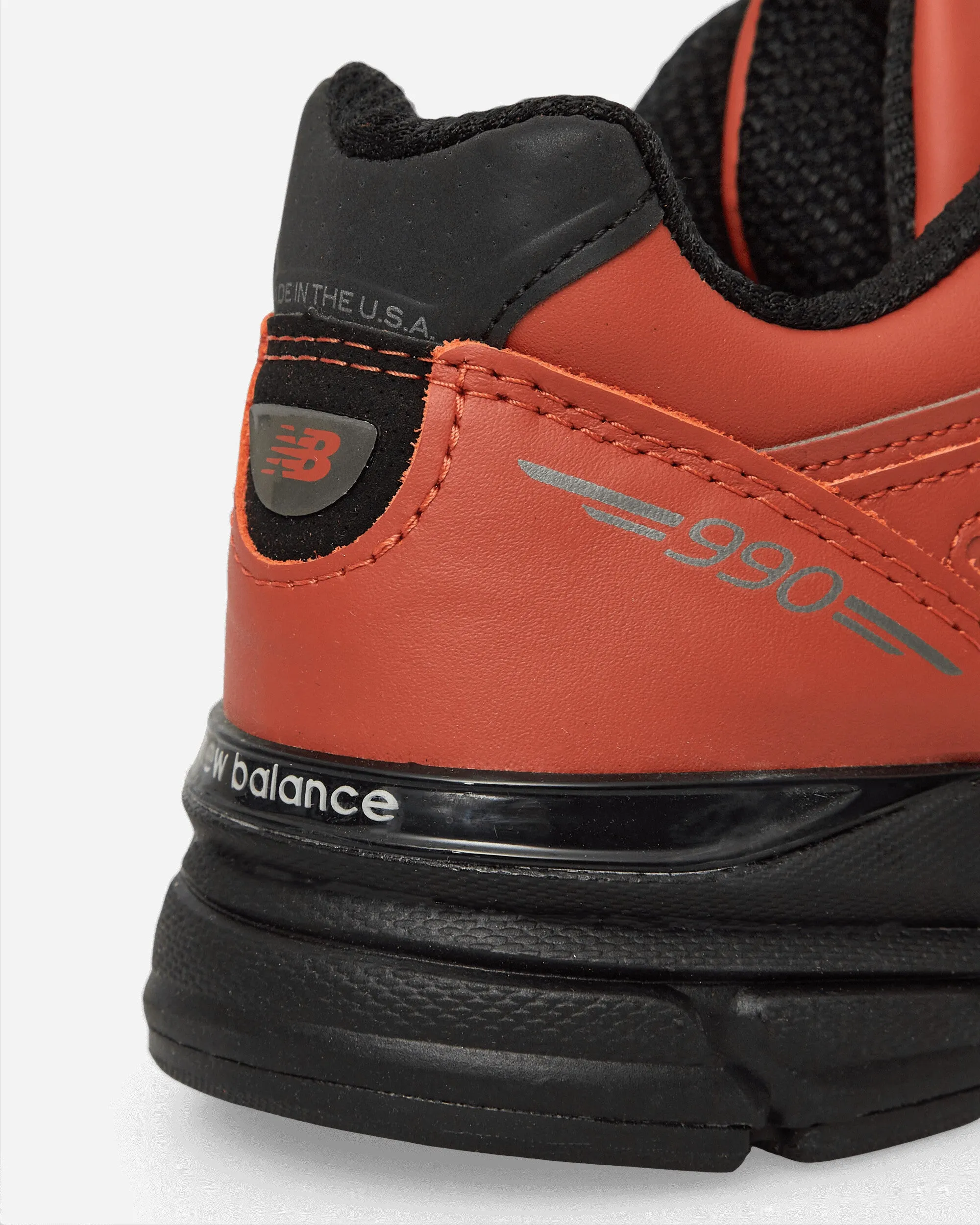 Baskets Made in USA 990v4 Acajou