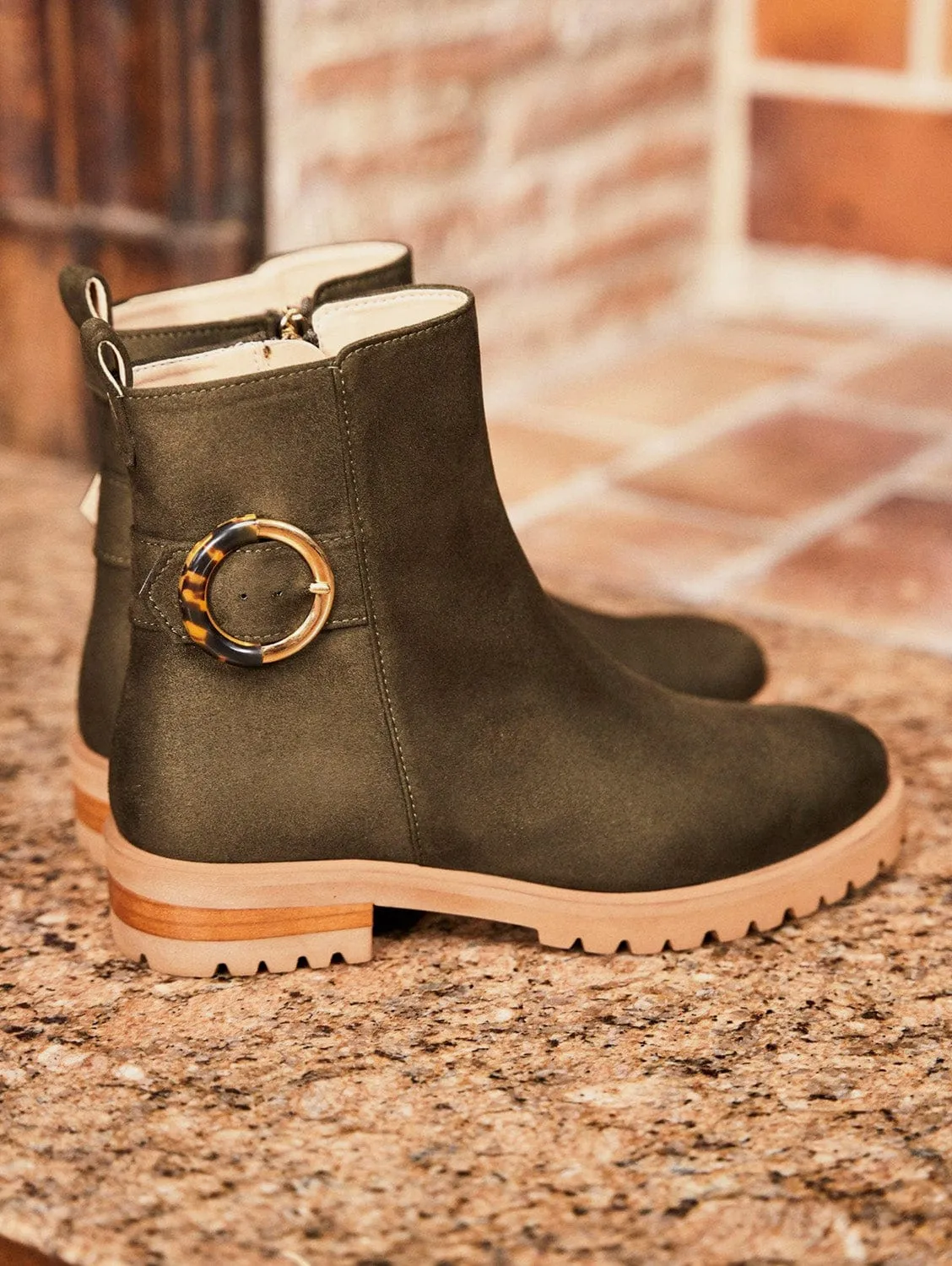 Bottes à boucle en simili cuir vegan Maze | Kaki