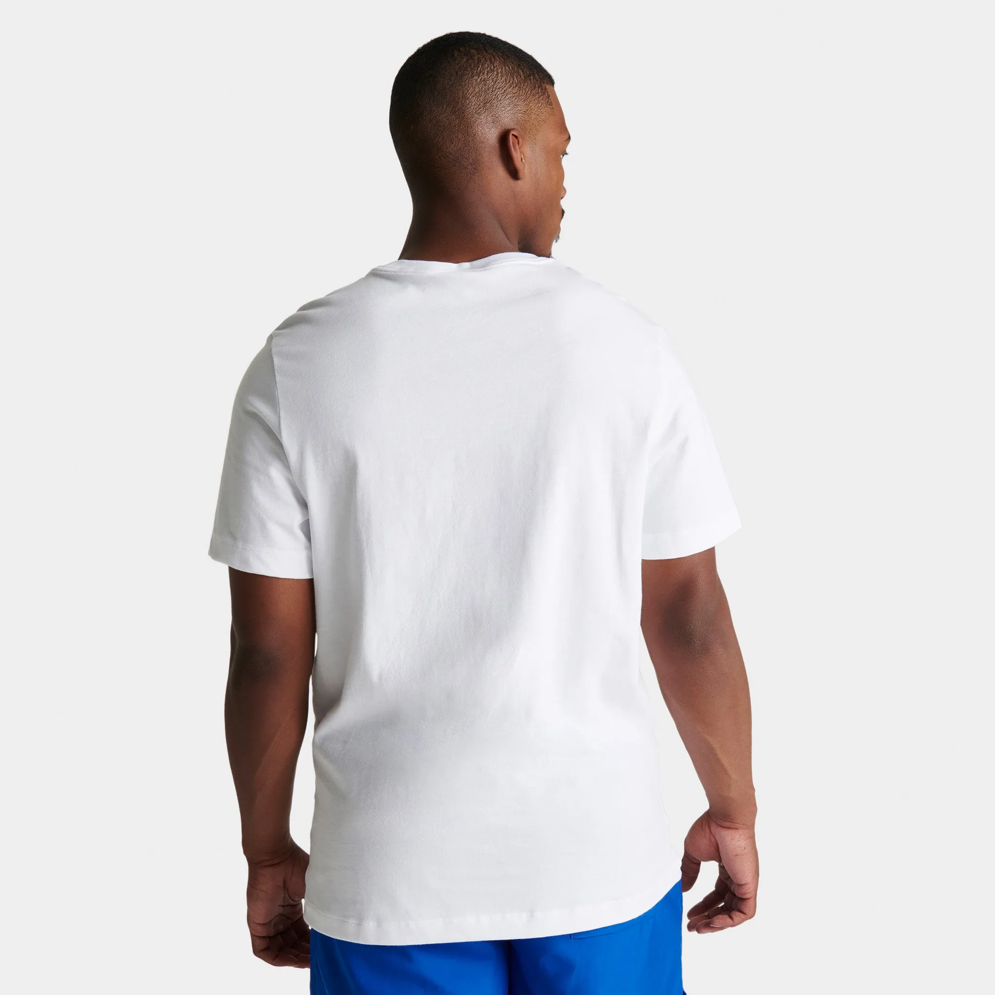 T-shirt Nike Sportswear Club pour Homme Blanc / Noir