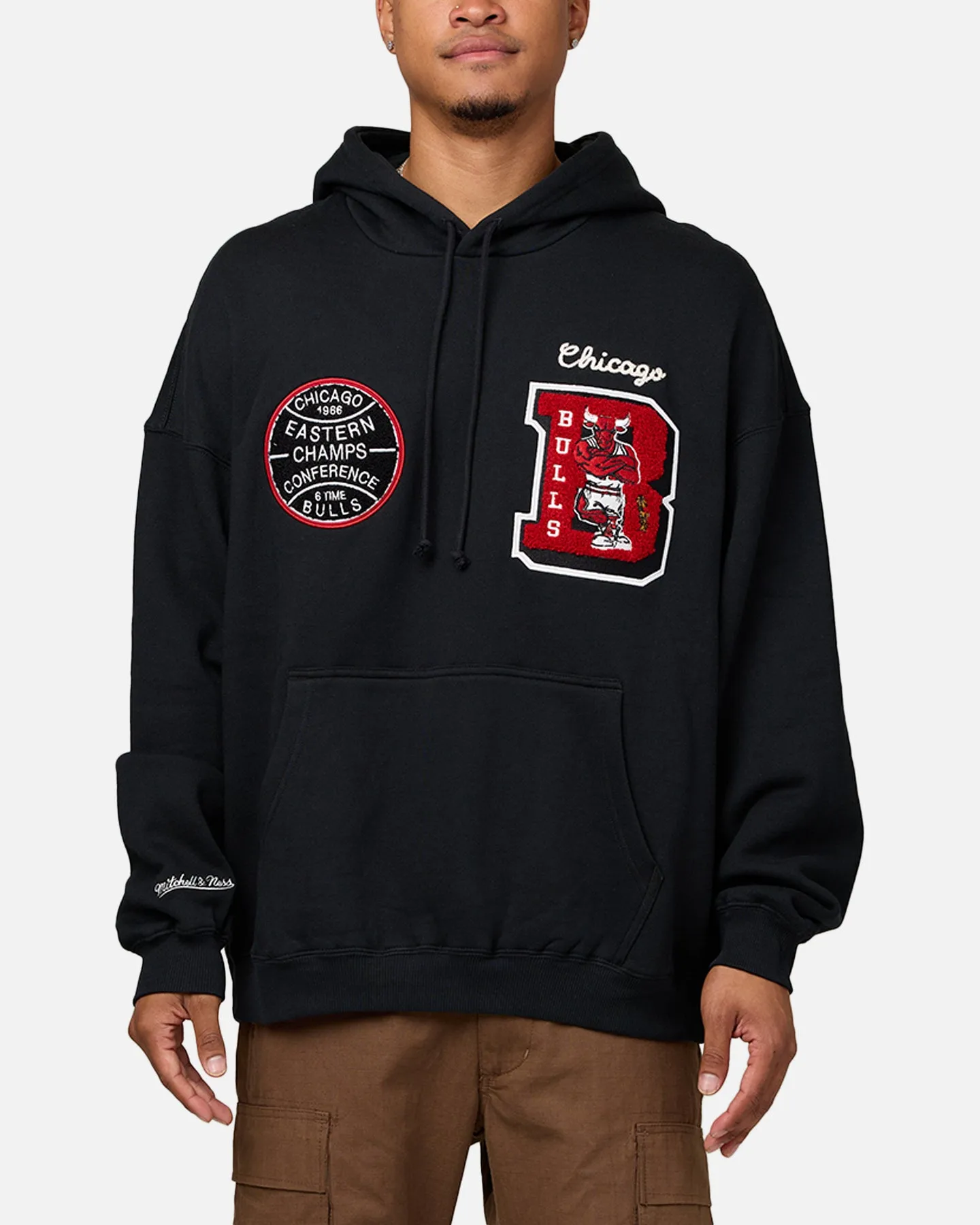 Mitchell & Ness Sweat à capuche des Chicago Bulls délavé noir