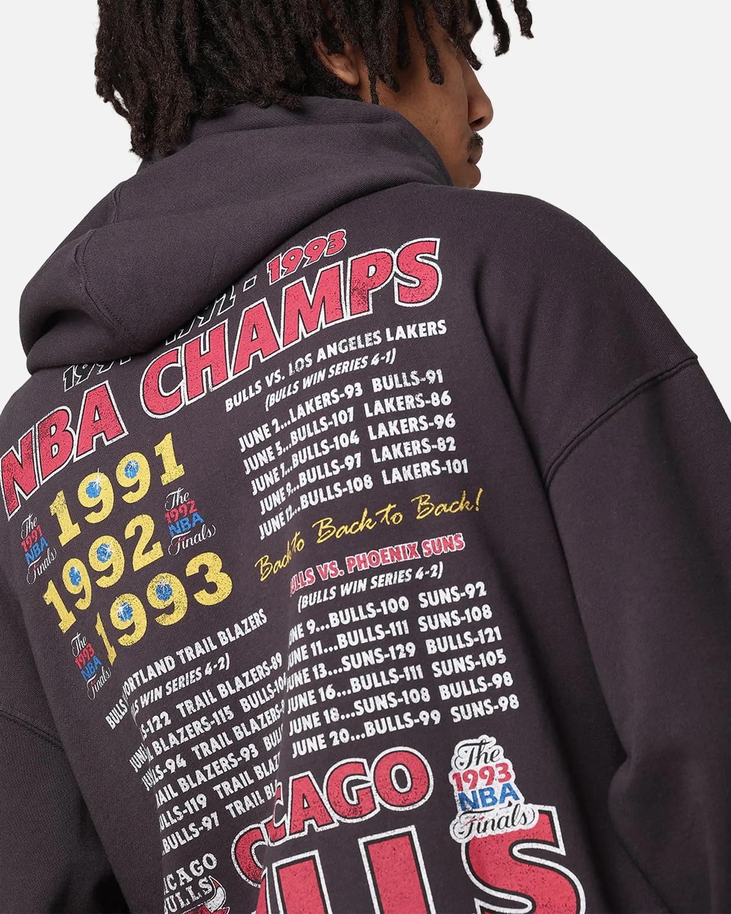 Mitchell & Ness Sweat à capuche Champion des Finales des Chicago Bulls Teinture noire