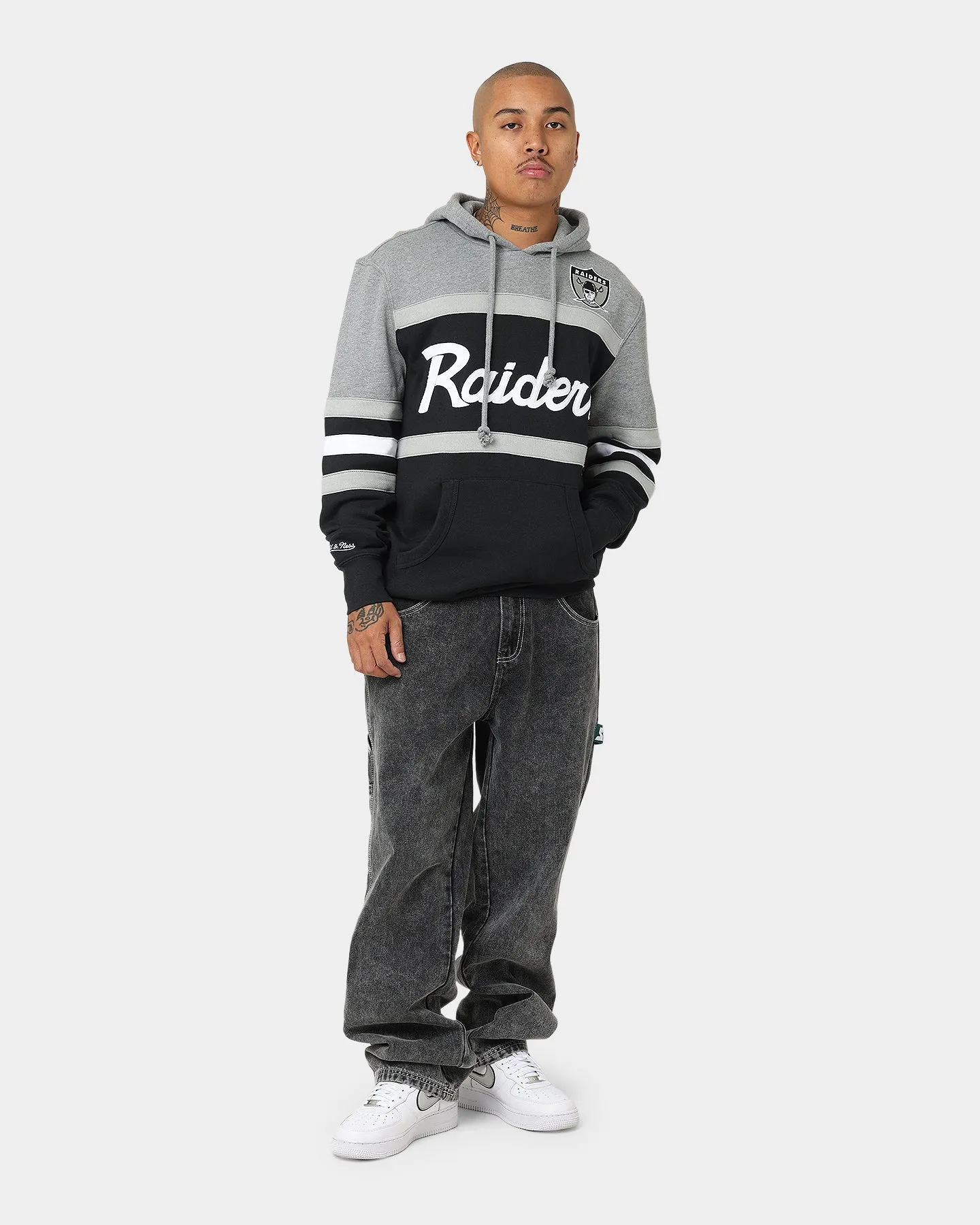 Mitchell & Ness Sweat à capuche d'entraîneur des Raiders de Las Vegas Noir/Gris