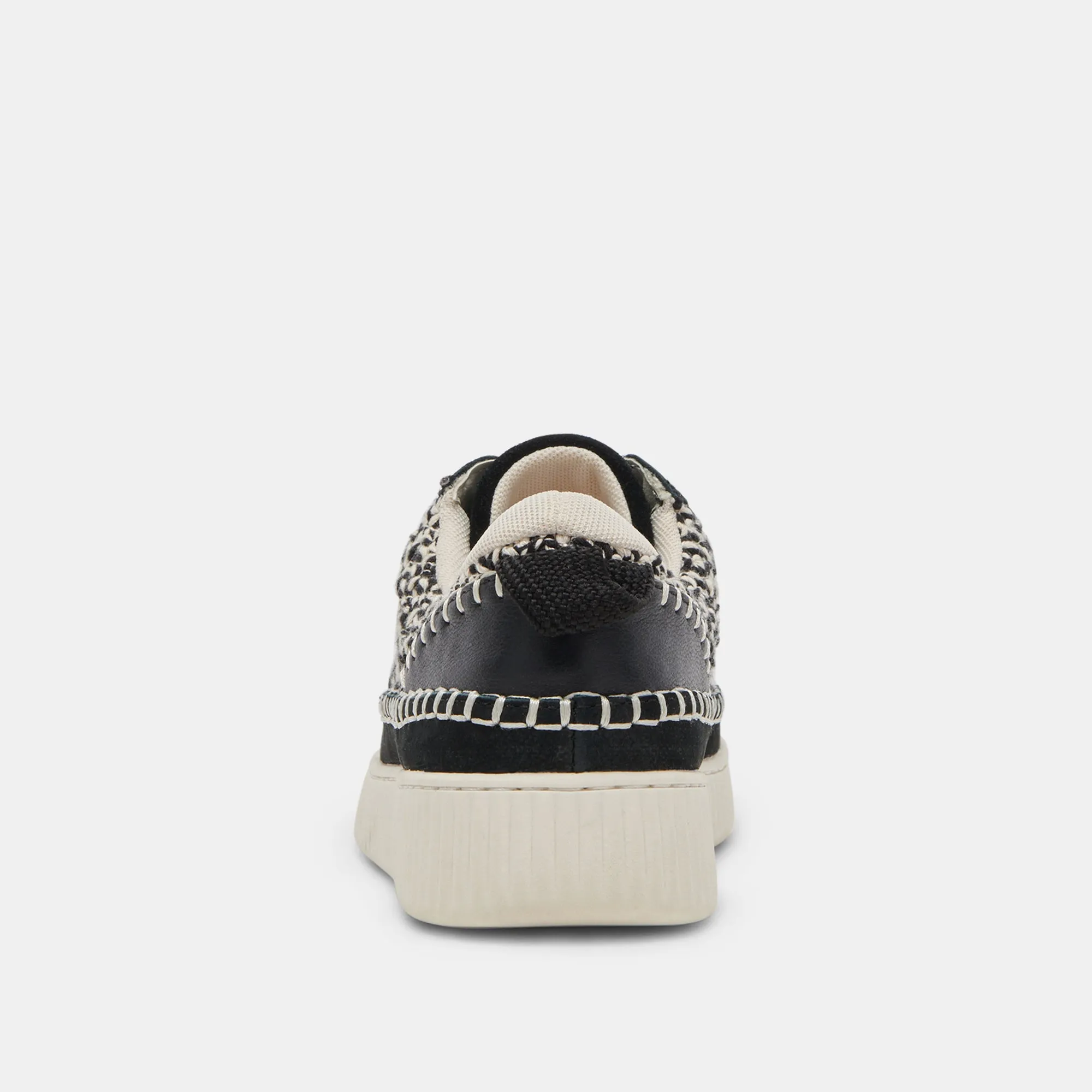 NICONA BASKETS BLANC NOIR TRICOT