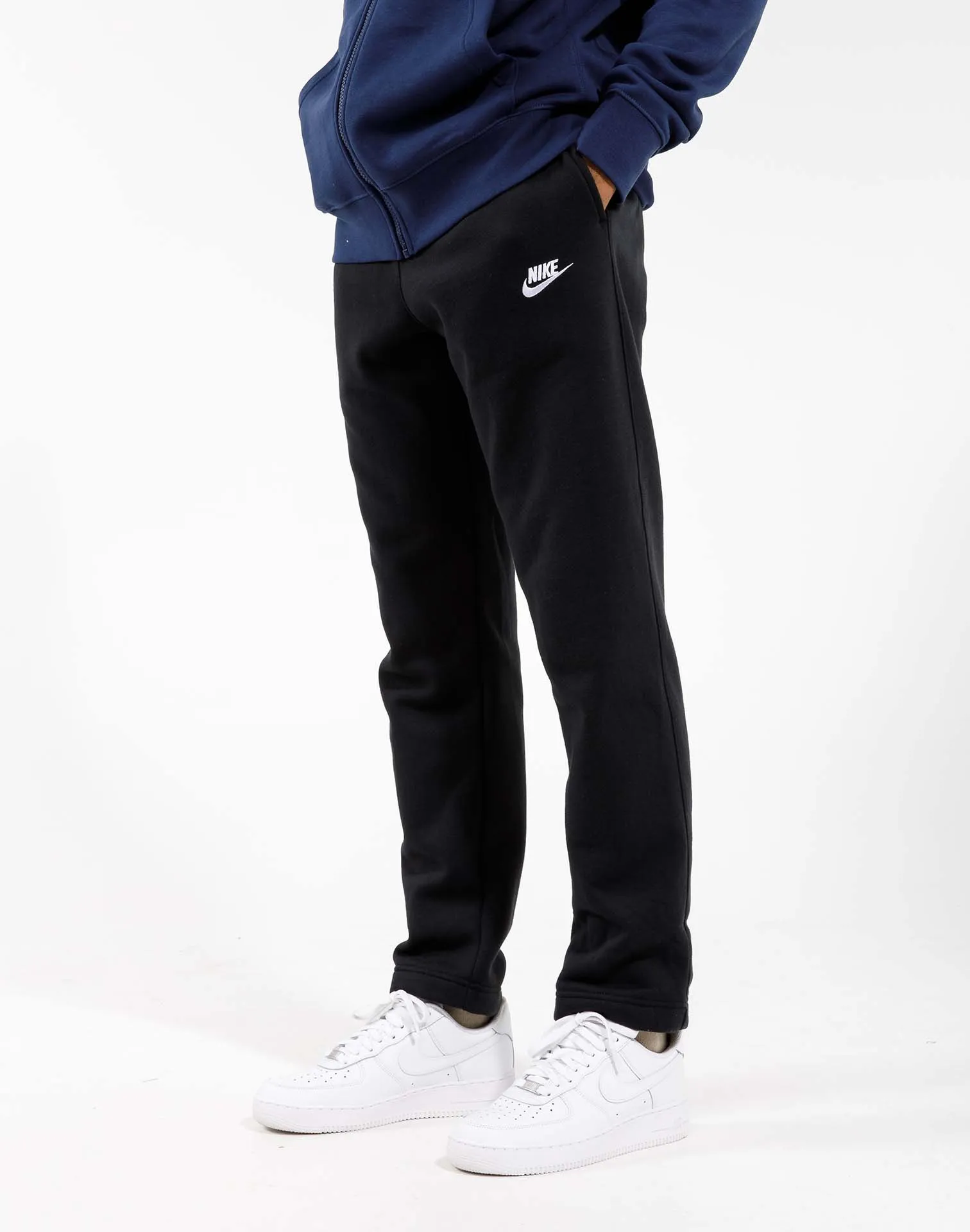 Nike Nsw Club Pantalon de survêtement à ourlet ouvert