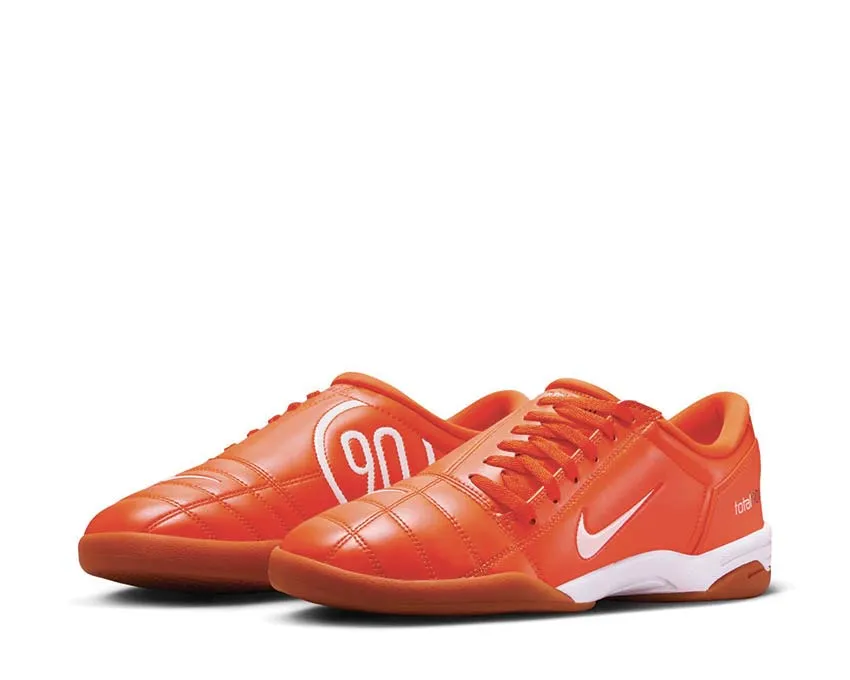 Chaussures Nike Total 90 SP 
