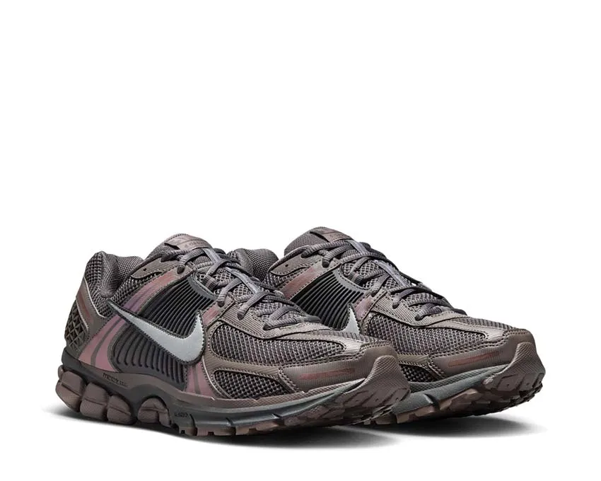 Chaussures Nike Nike Zoom Vomero 5 