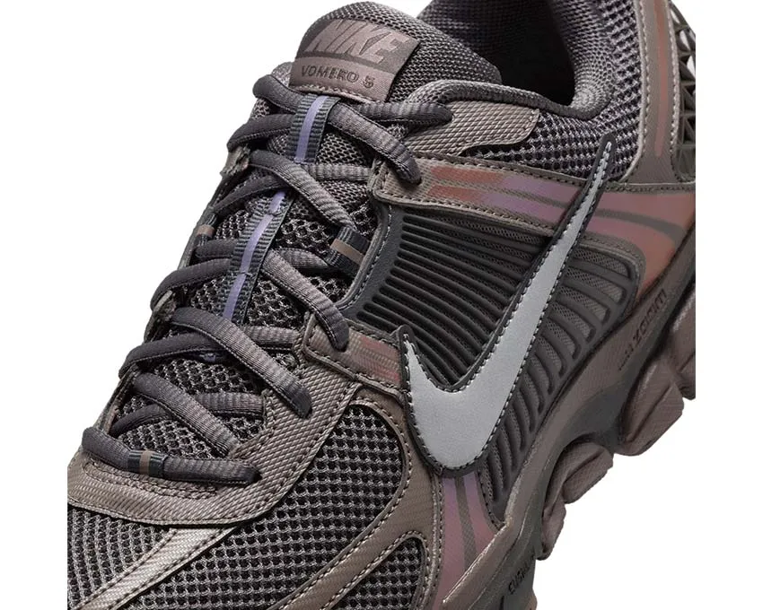 Chaussures Nike Nike Zoom Vomero 5 