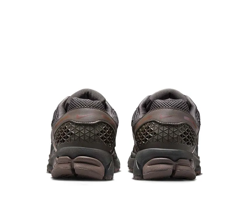 Chaussures Nike Nike Zoom Vomero 5 
