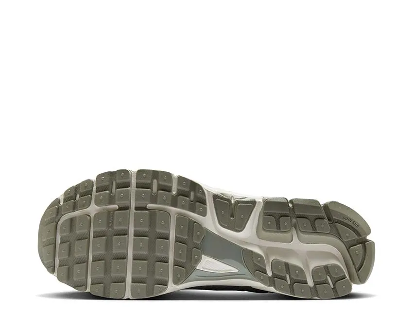 Chaussures Nike Nike Zoom Vomero 5 
