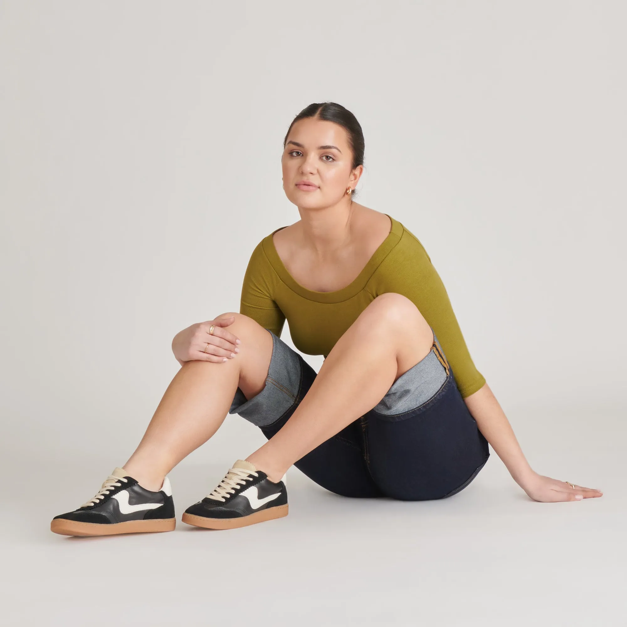 SNEAKERS NOTICE EN DAIM NOIR