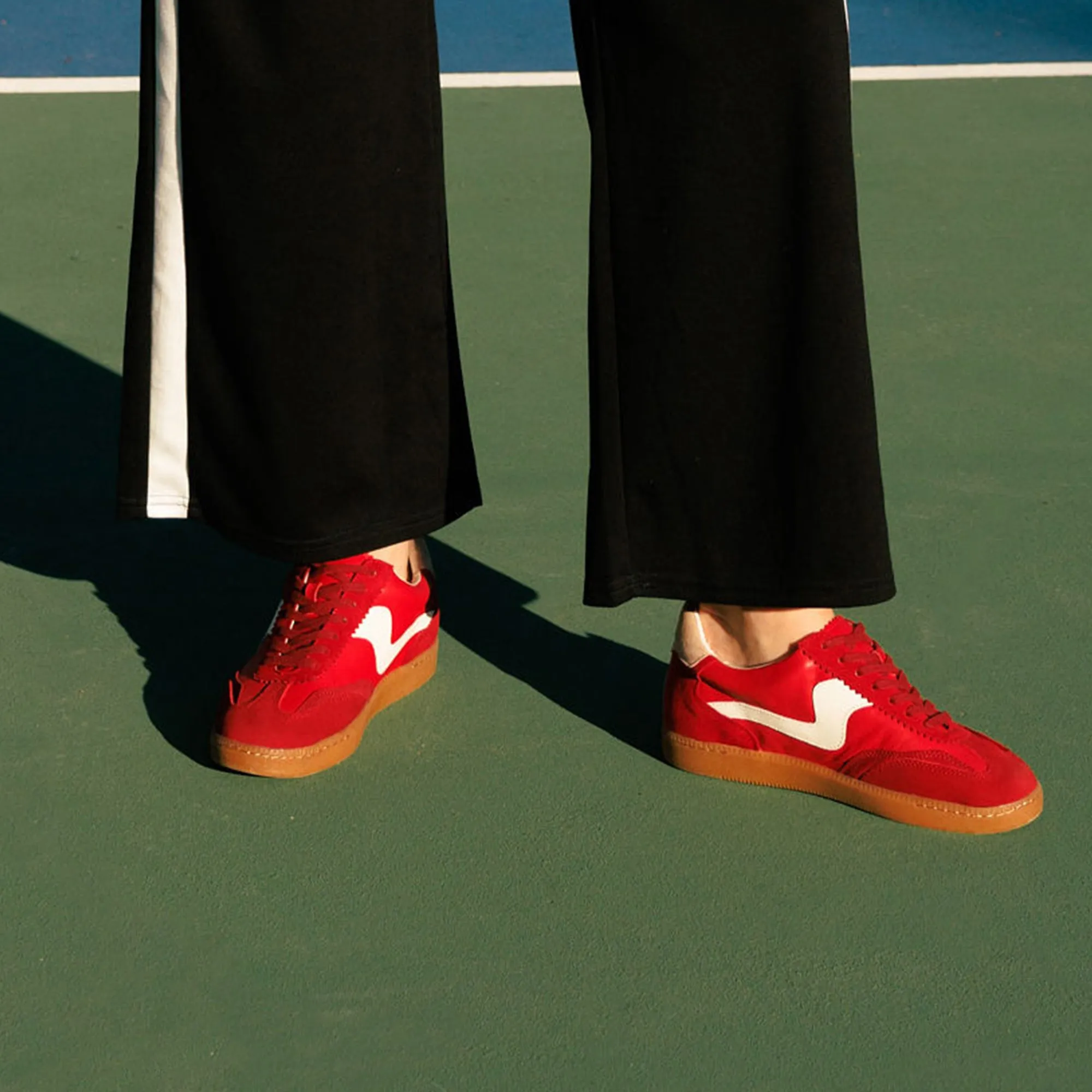 NOTICE SNEAKERS CUIR SUÉDÉ CRIMSON