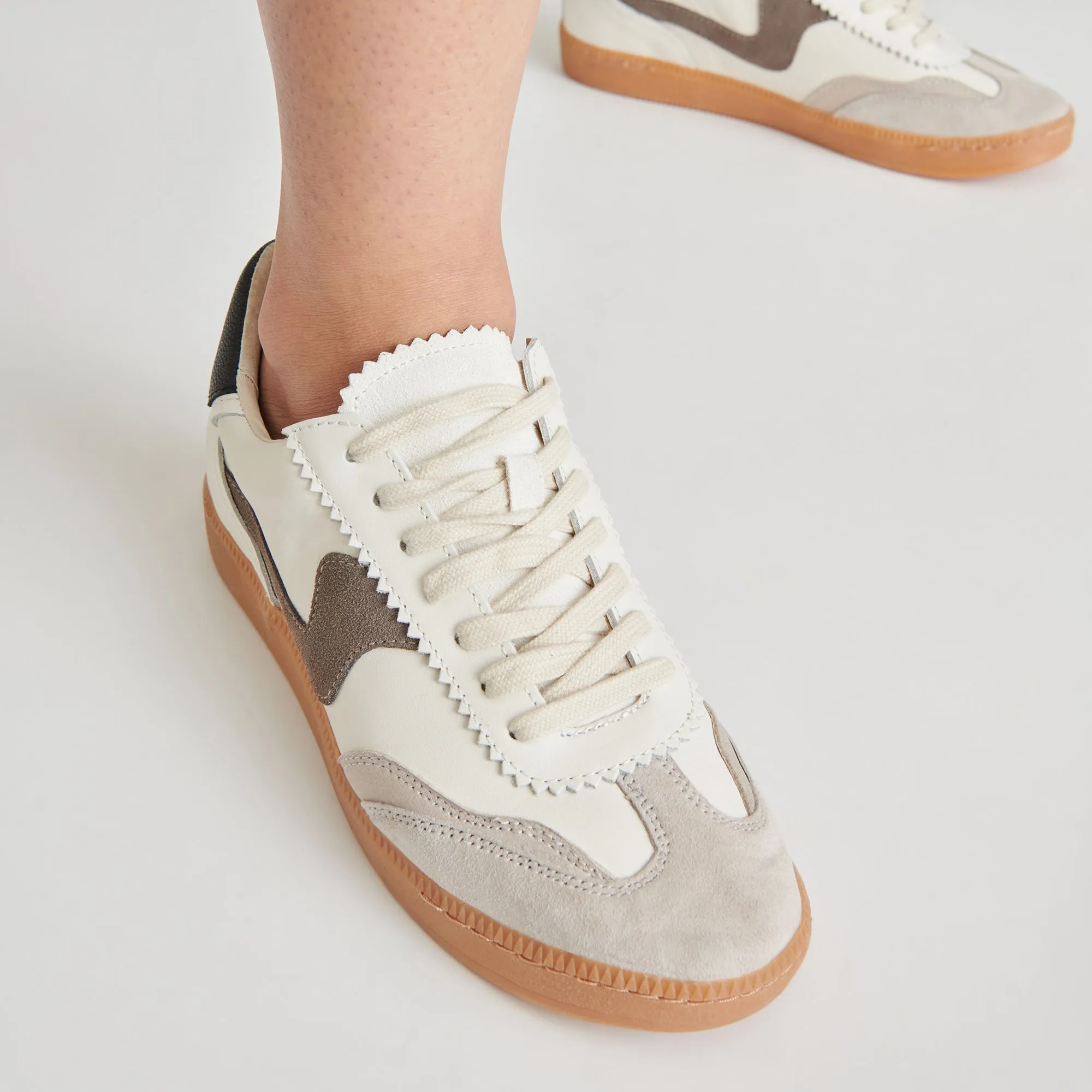 SNEAKERS NOTICE BLANC GRIS CUIR