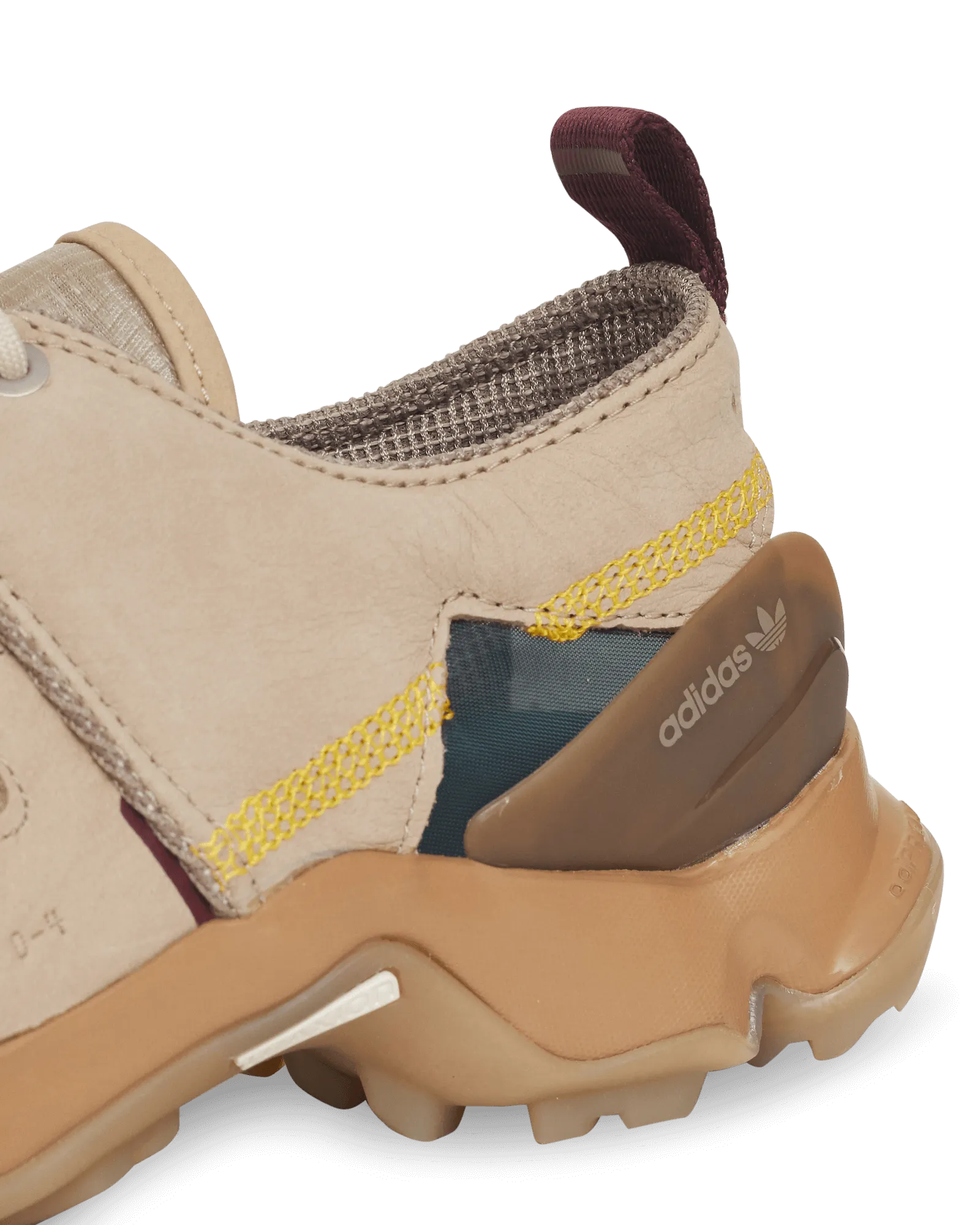 Baskets OAMC Type O-4 Beige
