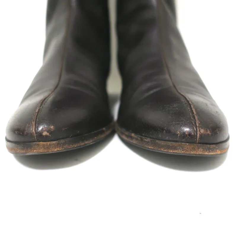 Bottes plates Sergio Rossi montantes en cuir grainé marron foncé taille 37