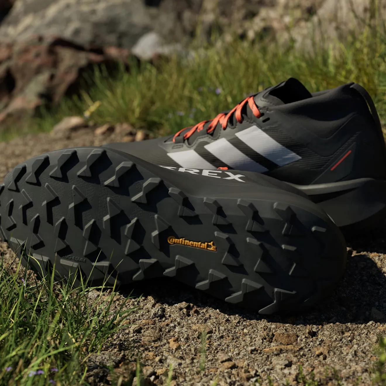 Chaussures Adidas Terrex Homme Adidas Terrex Agravic GTX pour Course à Pied en Montagne Noir de Base / Gris / Orange Semi Impact