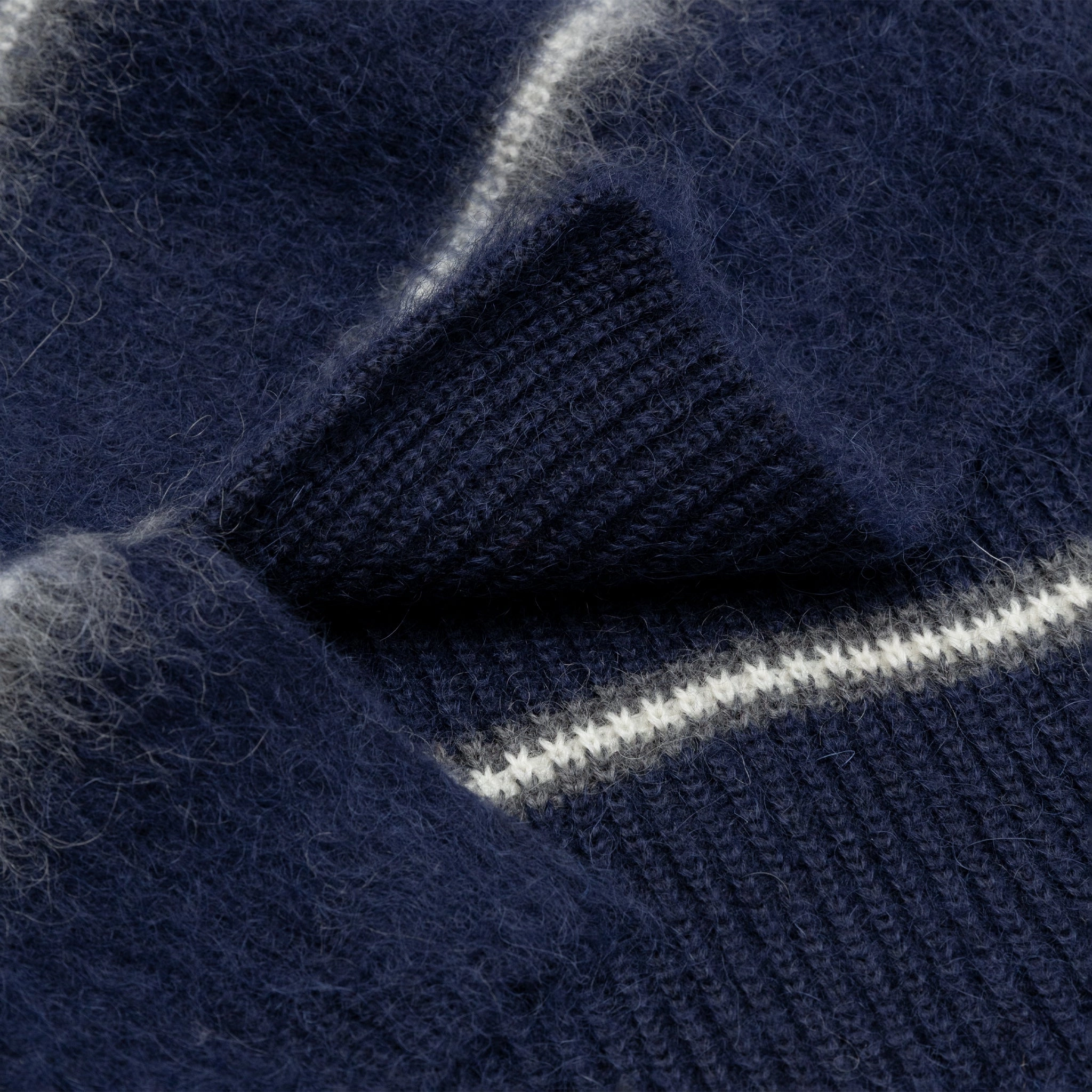 PULL EN MOHAIR RAYÉ