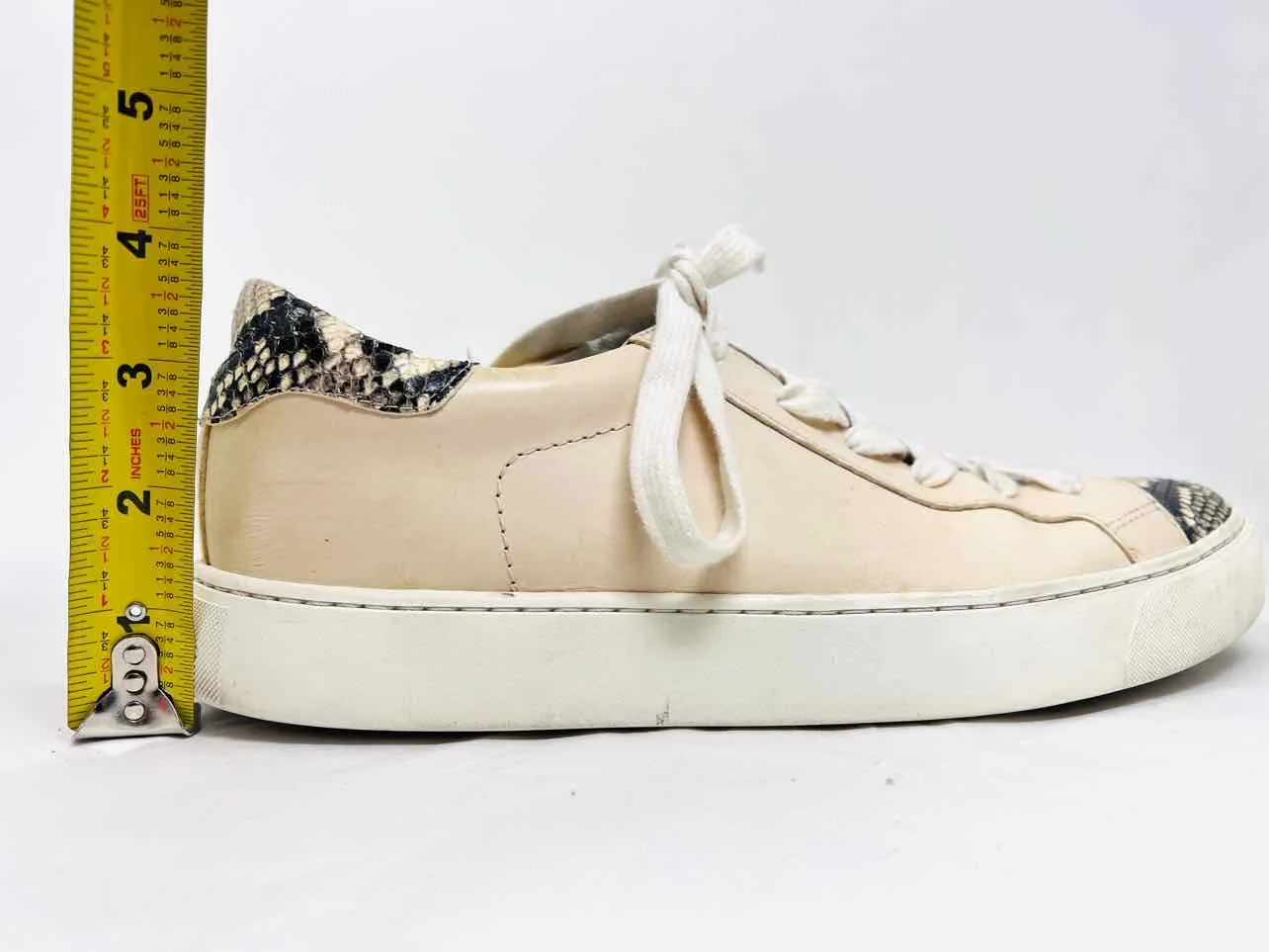 Veronica Beard Taille 10 Chaussures Sneakers Beige/Noir à motifs reptile TEL QUEL