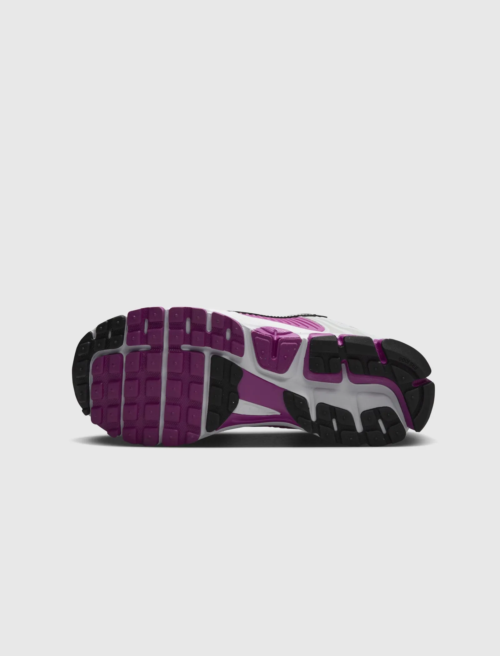 NIKE ZOOM VOMERO 5 POUR FEMME 