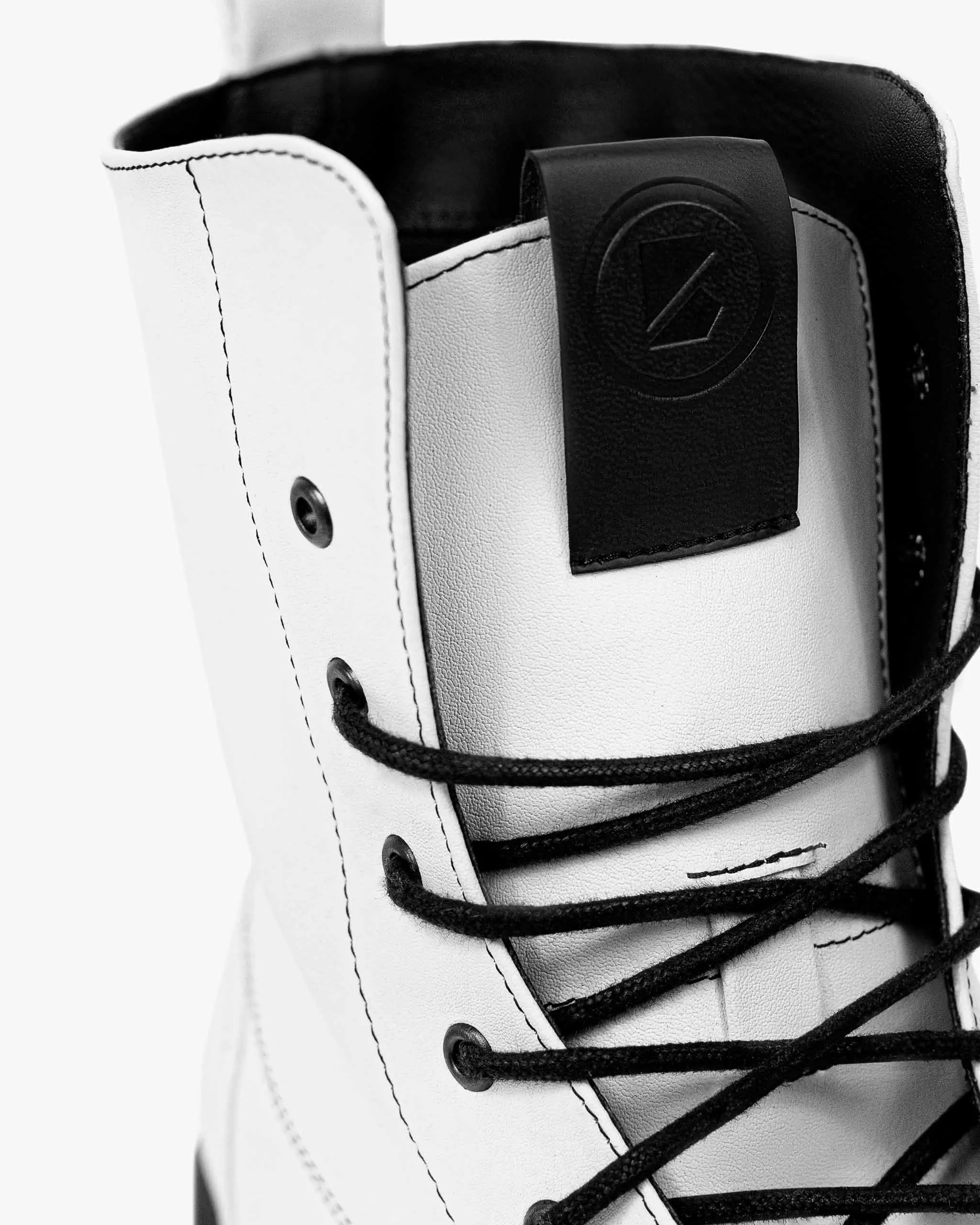 Bottes véganes Workers No. 3 en cuir de cactus Desserto® | Blanc