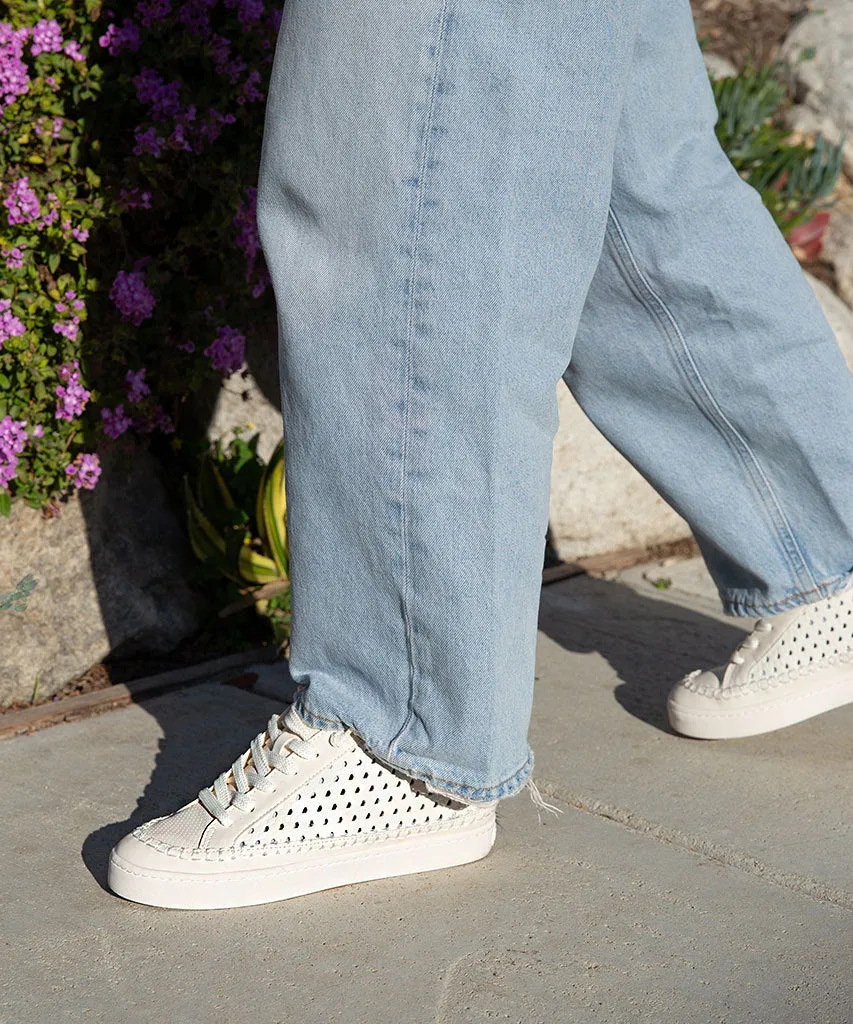 ZOLEN SNEAKERS BLANC EN CUIR PERFORÉ